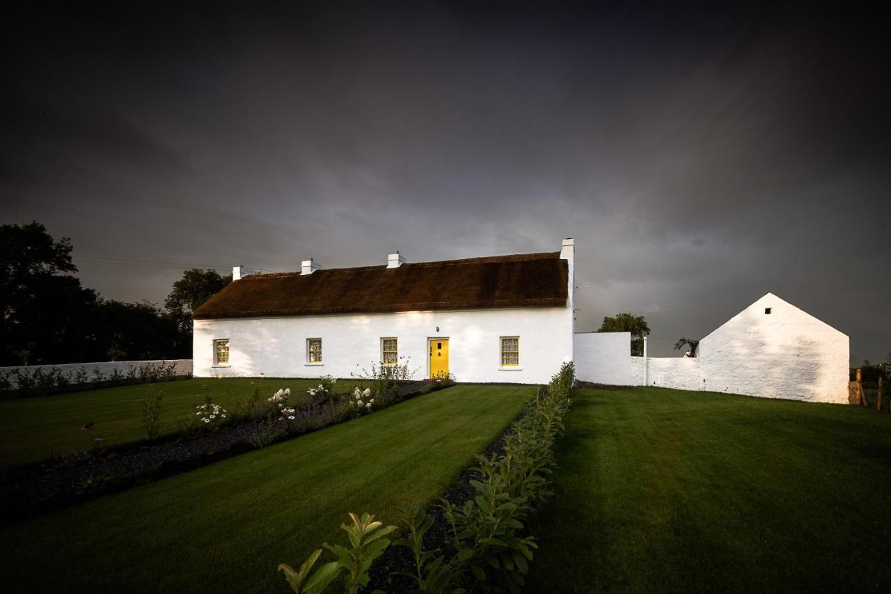 Katie'S Cottage Bellaghy Экстерьер фото