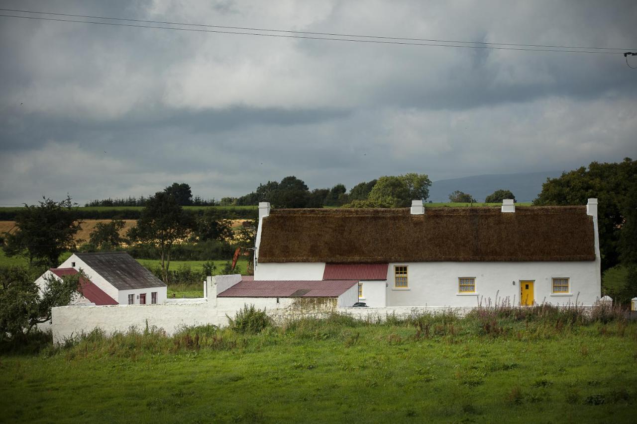 Katie'S Cottage Bellaghy Экстерьер фото