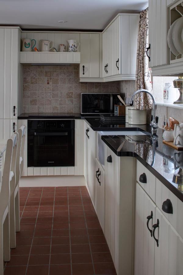 Katie'S Cottage Bellaghy Экстерьер фото